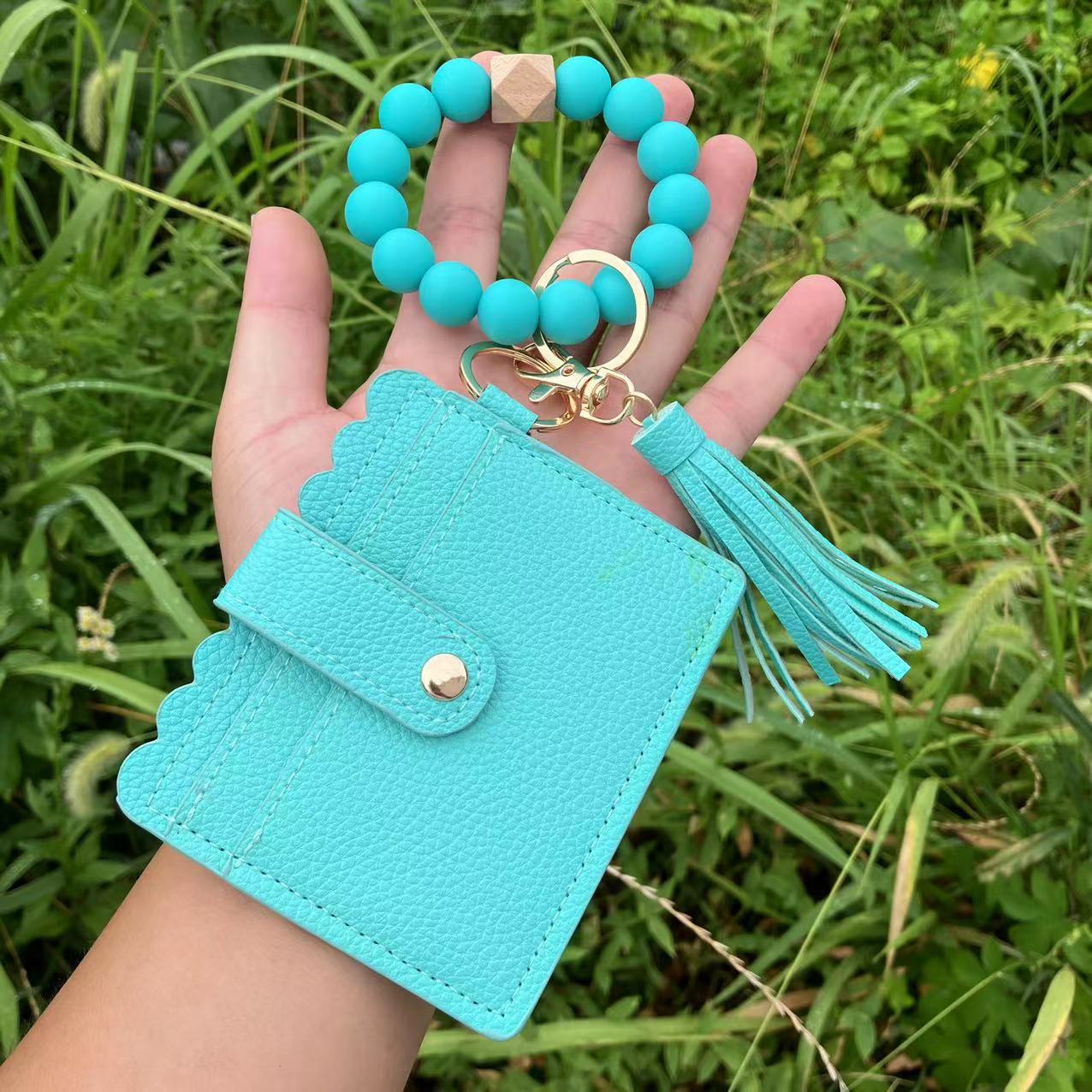 Wholesale Leopard Plaid Butterfly Card Holder Silicone Beaded Wristlet Keychain ACC-KC-QiuXue012