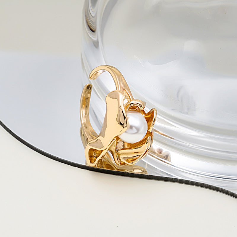 Wholesale Shell Crinkle Pearl Open Adjustable Ring