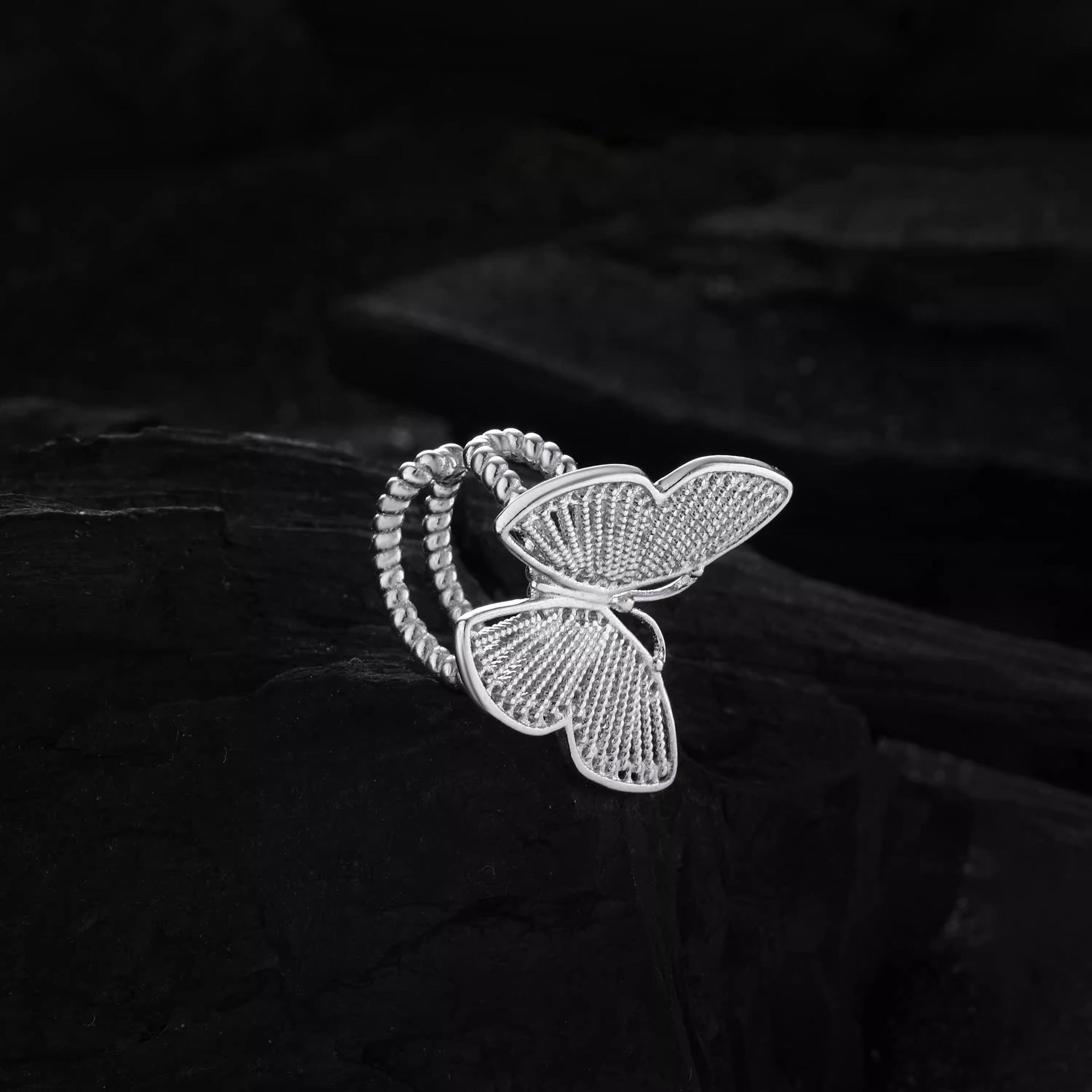 Wholesale Filament Flat Carving Lace Butterfly Ear Clip Earrings