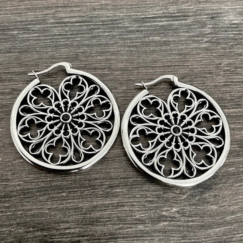 Wholesale 10pcs Retro personality hollow pattern pendant earrings