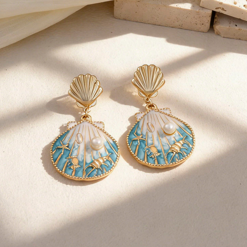 Wholesale Ocean-Inspired Textured Gold Conch and Starfish Stud Earrings