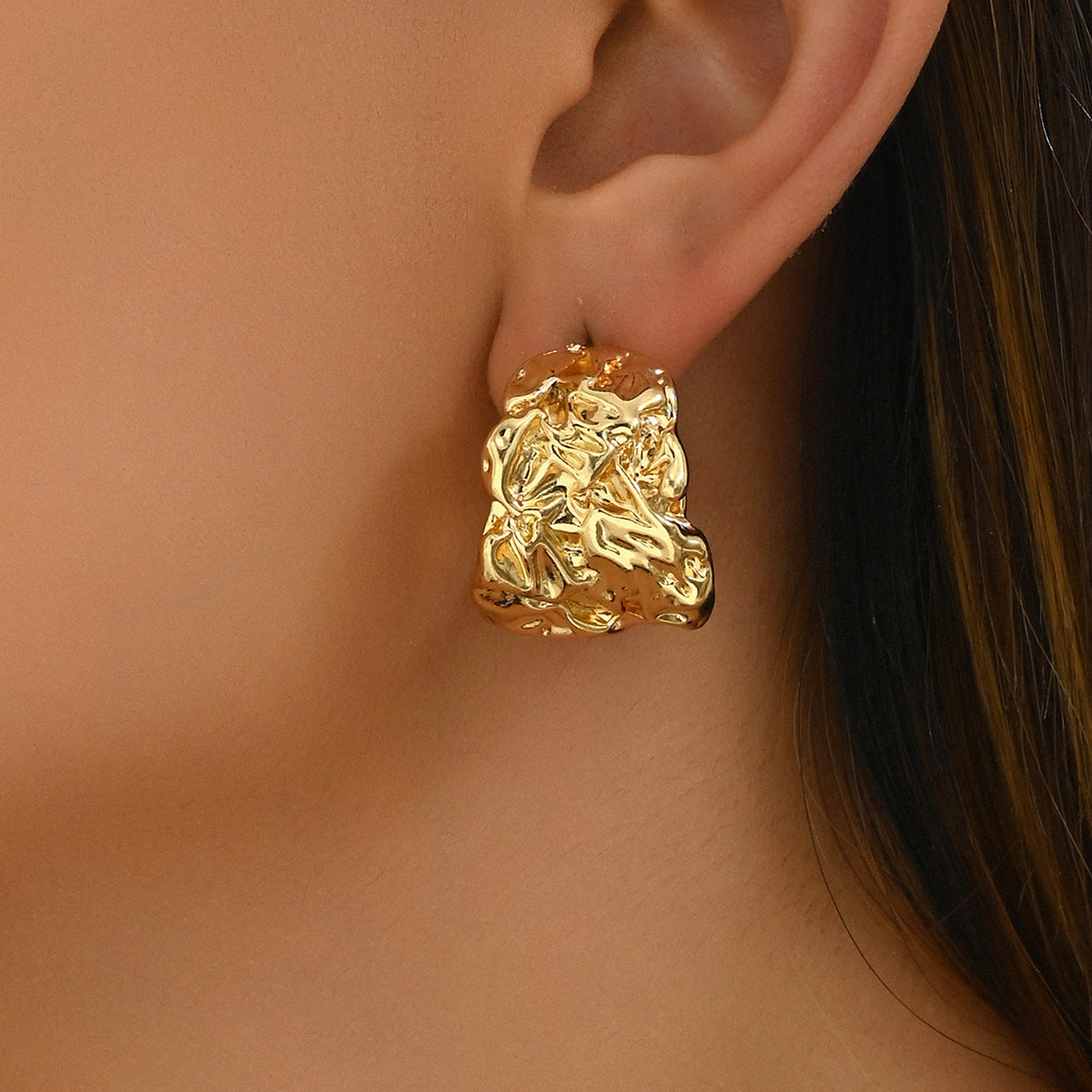 Wholesale  Pleated Niche Design Academy Style Earrings