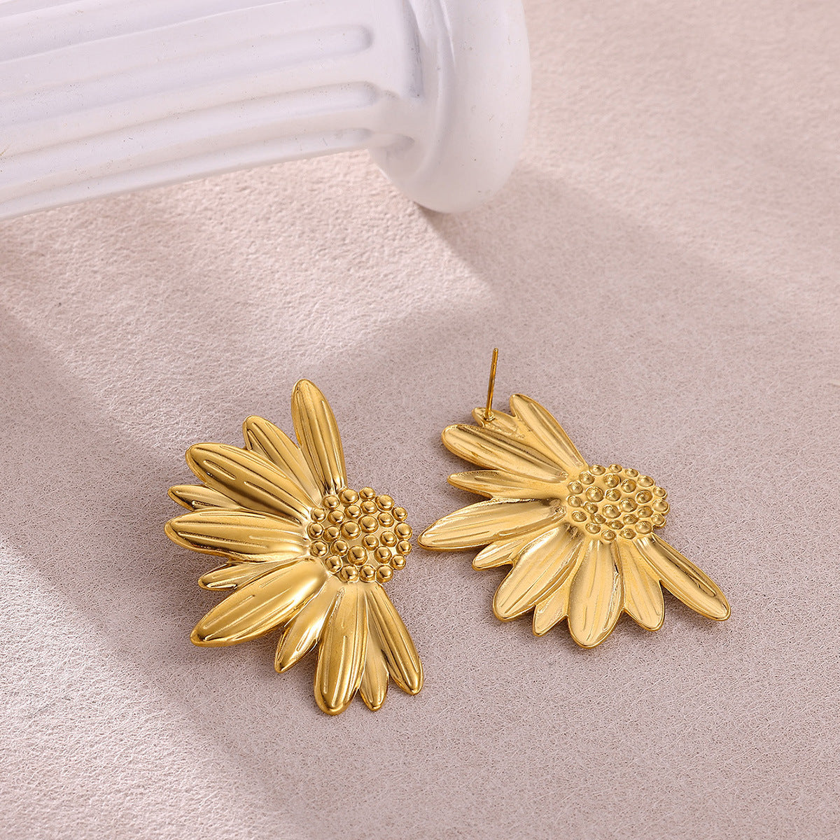 Wholesale Gold Plated Stainless Steel Sunflower Leaf Earrings for Women Fashion Accessory