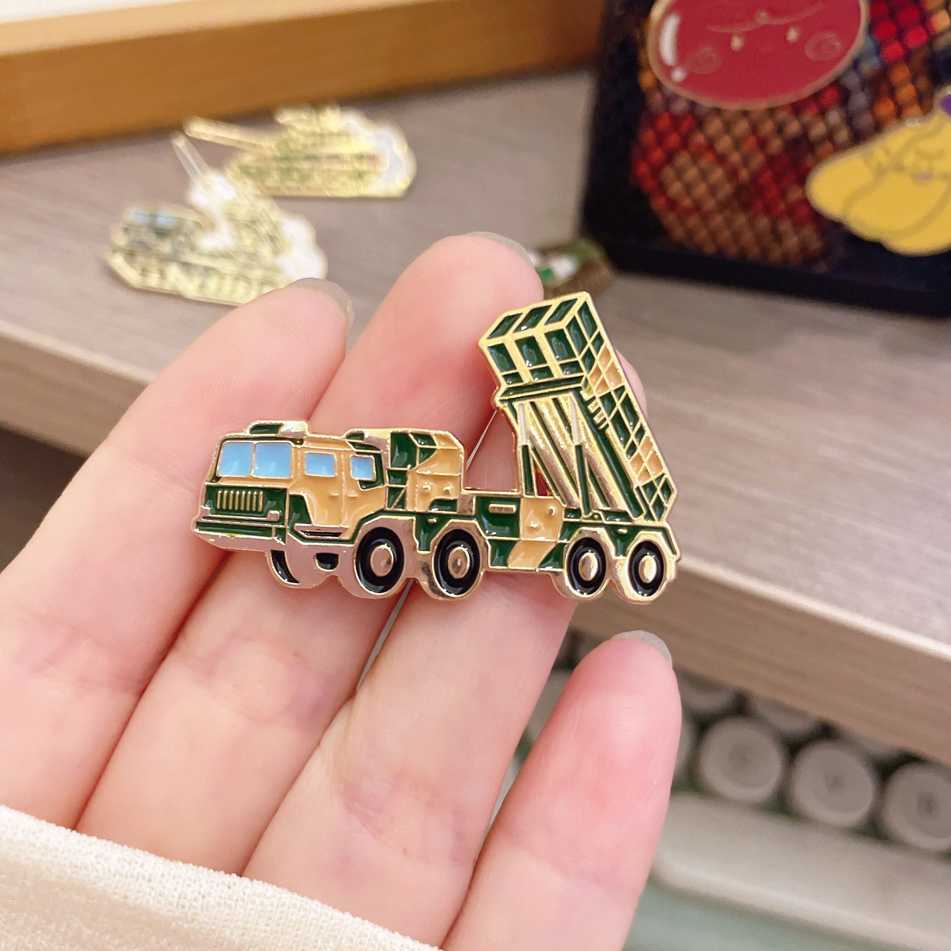 Wholesale Dongfeng-41 Intercontinental Ballistic Rocket Launcher Metal Badge Tank Brooch