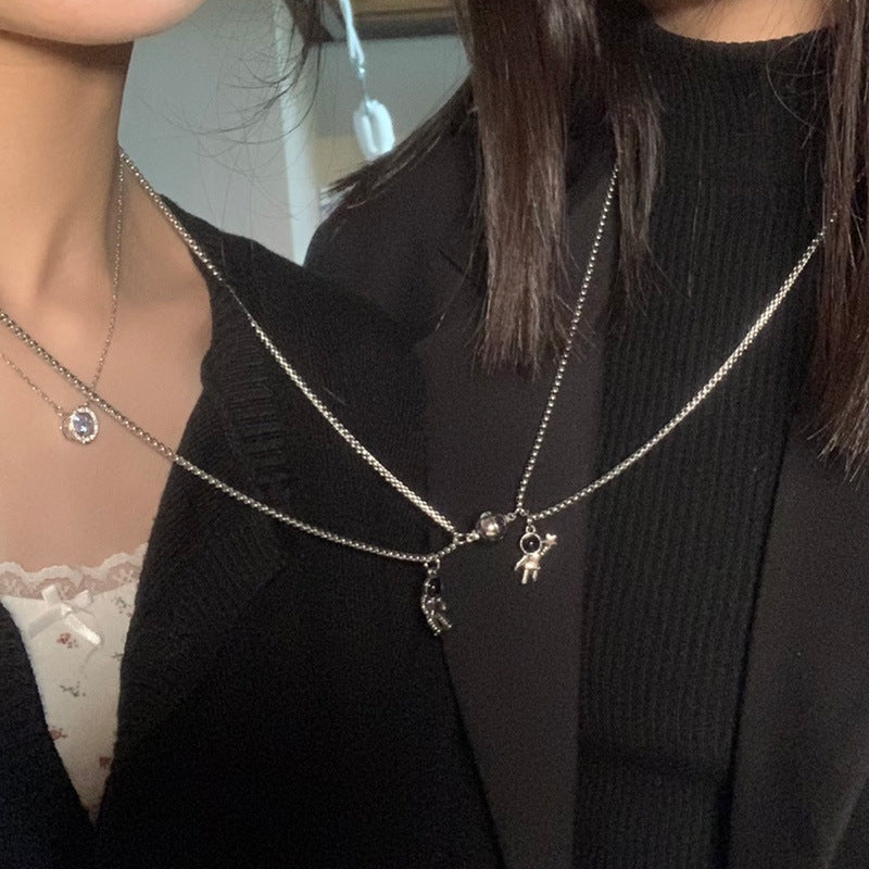 Wholesale Titanium Steel Astronaut Couple Love Magnet Necklace