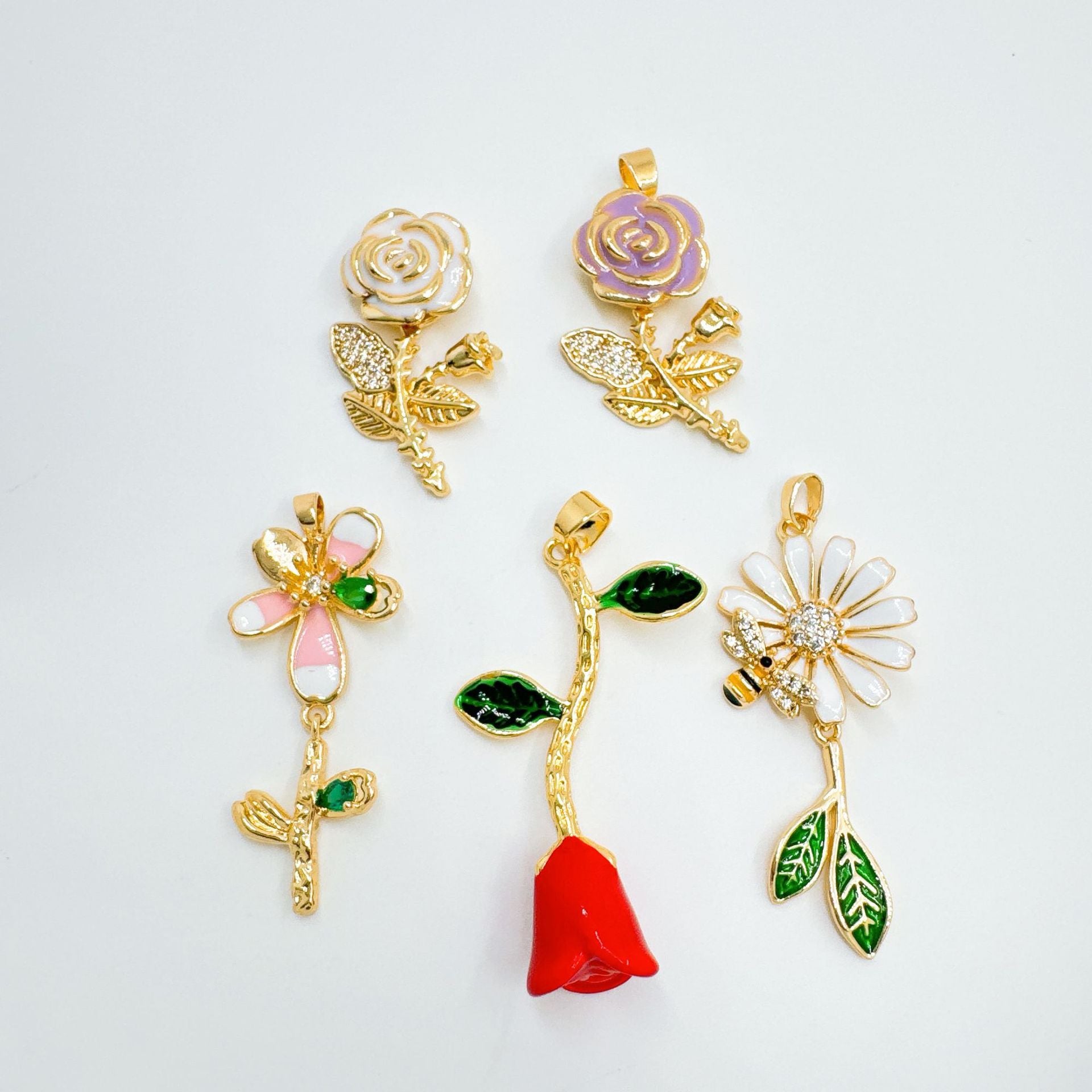 Wholesale Trendy  Pendant Necklace Gold Plated Copper Fashion Accessory