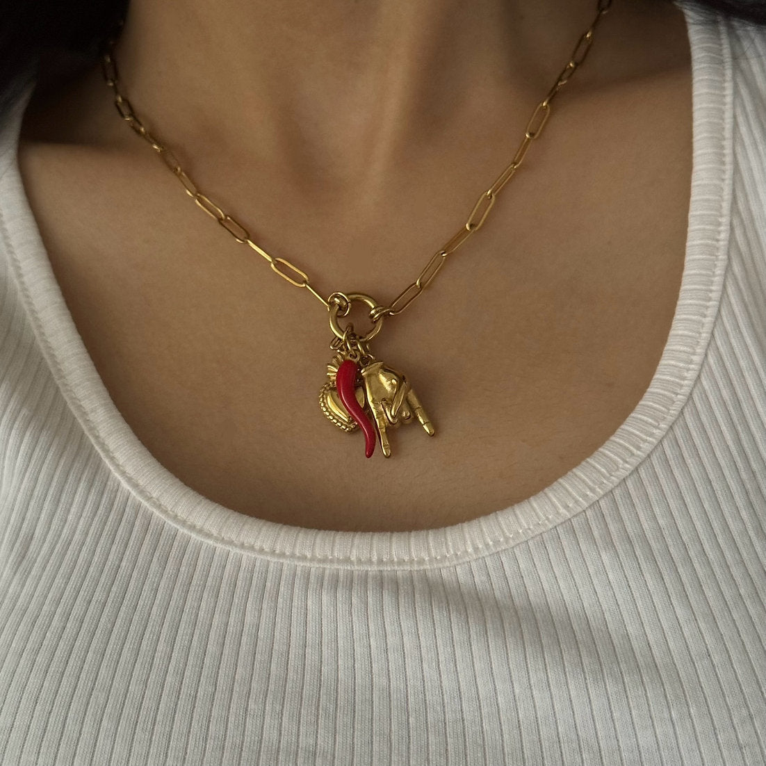 Wholesale Stainless Steel Ox Horn Sacred Heart Detachable Pendant Necklace