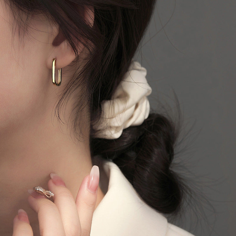 Wholesale Rectangular earrings are stylish and elegant