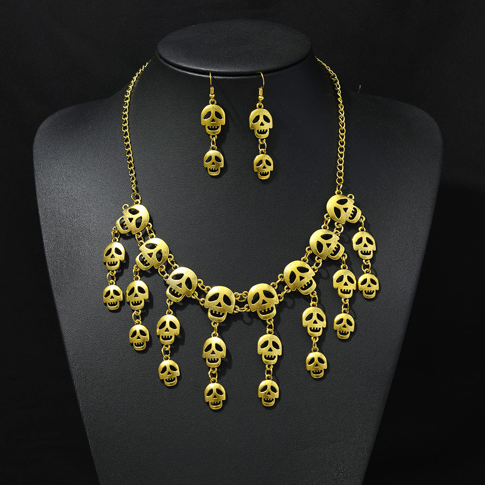 Wholesale Zinc Alloy Skull Pendant Necklace and Earring Set Punk Retro Women' s Party Jewelry Accessory