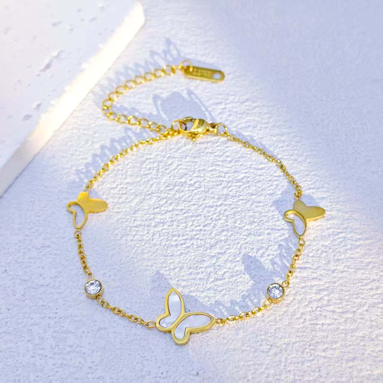 Wholesale Butterfly Shell Bracelet - Simple Titanium Steel Fashion Accessory for Everyday Wear