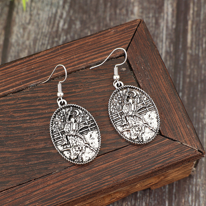 Wholesale Bohemian Cowboy Vintage Oval Embossed Distressed Earrings - Alloy Jewelry Accessory for Women
