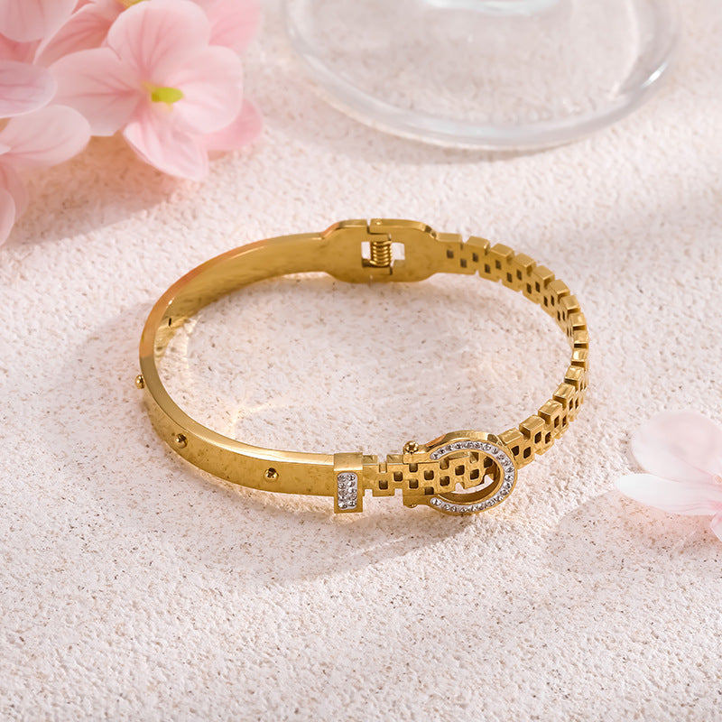 Wholesale Light Luxury Niche 18k Diamond Bracelet ACC-BT-Liyan006