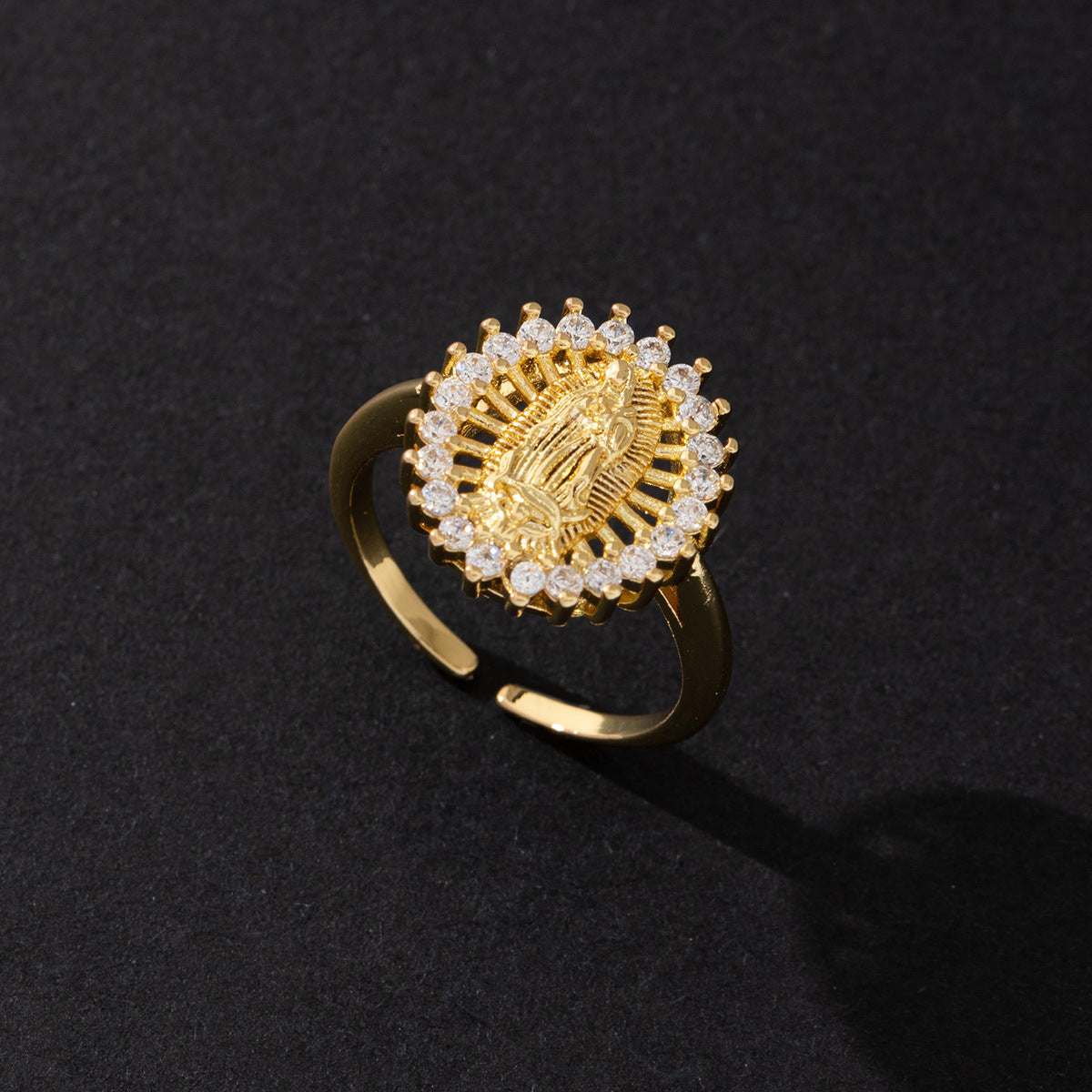 Wholesale Copper Zircon Virgin Mary Adjustable Couple Ring Electroplated Fashion Jewelry