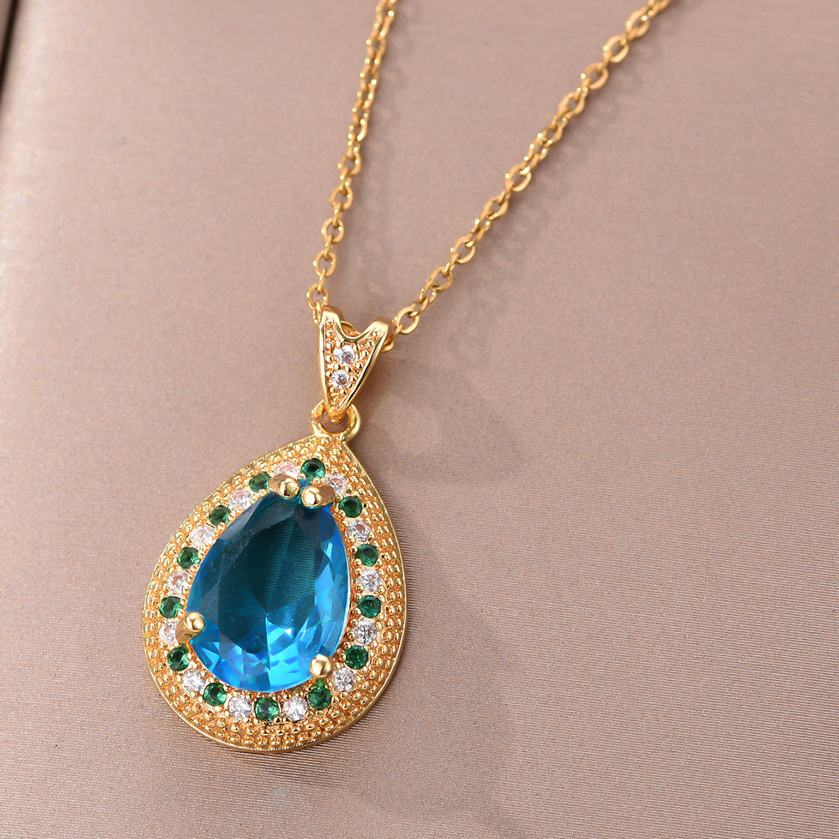 Wholesale retro elegant baroque necklaces jewelry