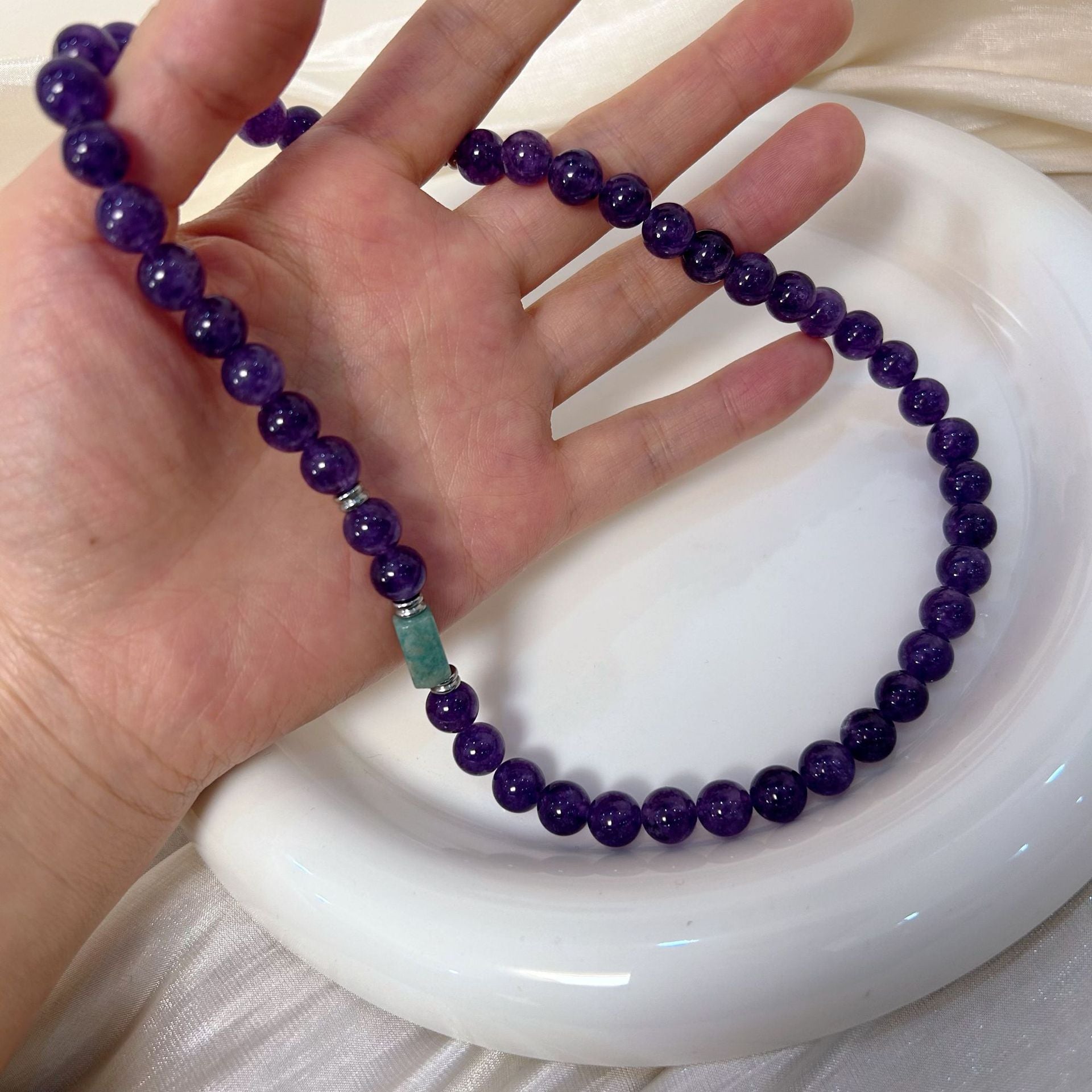 Wholesale  Green Stone Original Design Necklace Versatile Natural Retro Titanium Steel Necklace