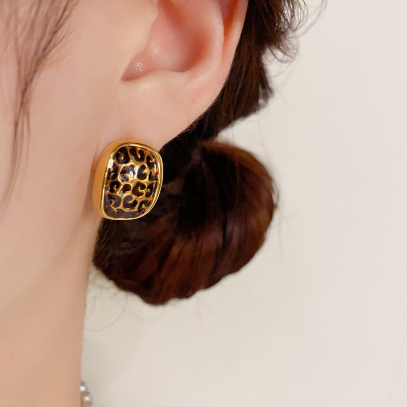 Wholesale S925 Silver Needle  Oval Leopard Earrings
