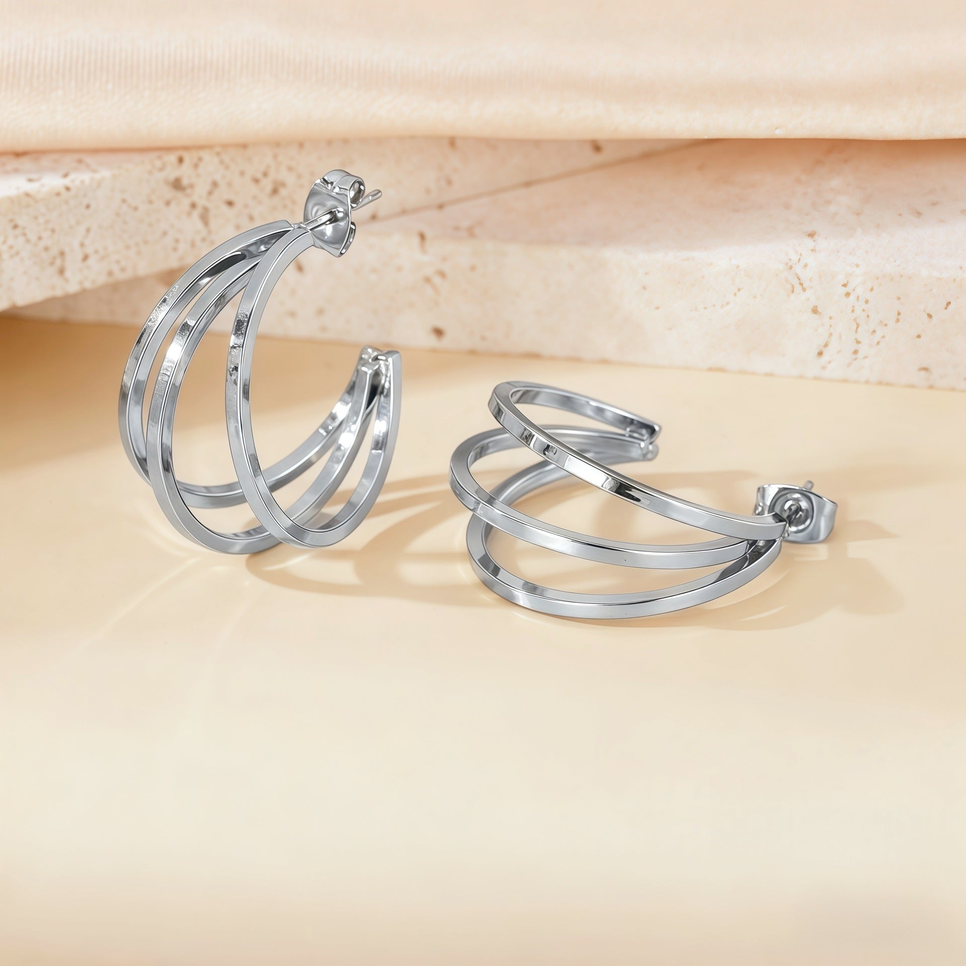 Wholesale titanium steel  non-fading earrings