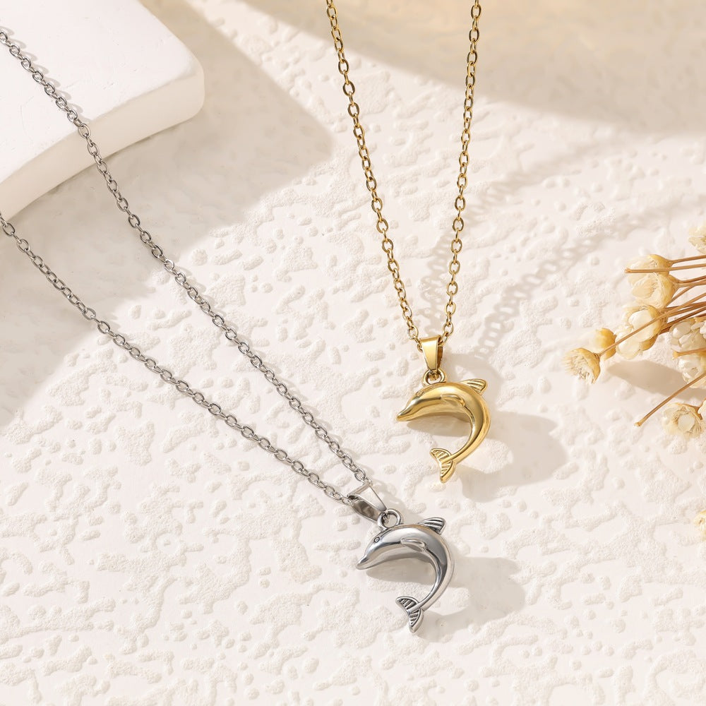 Wholesale  Fashion Cute Dolphin Pendant Necklace