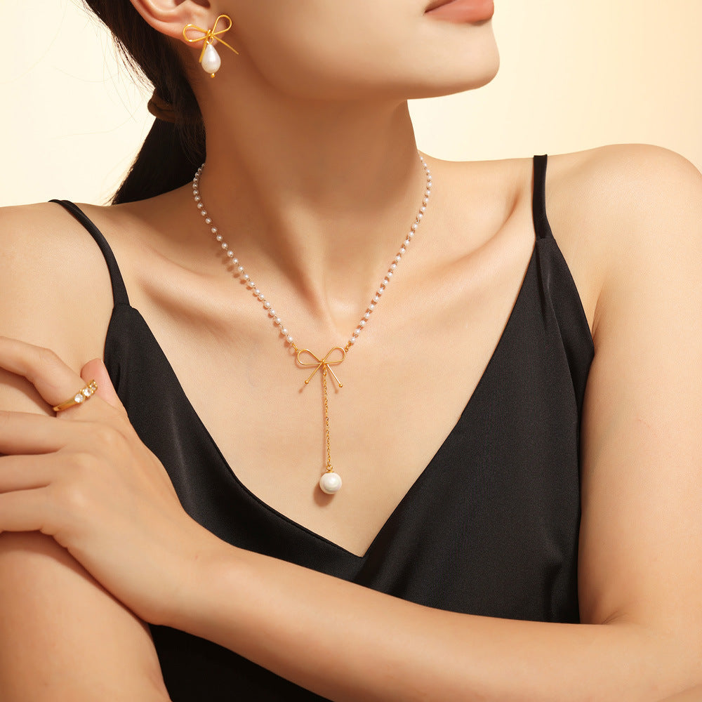 Wholesale  Bow  Pearl Necklace Light Luxury Stainless Steel Clavicle Chain