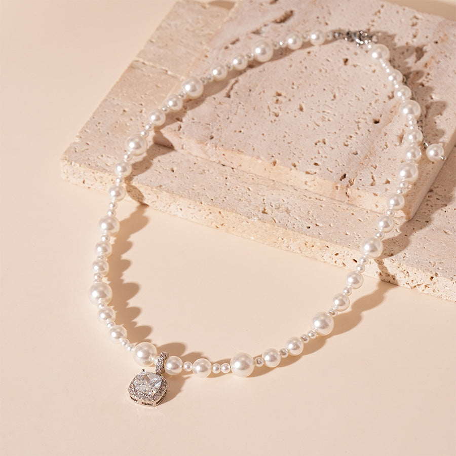 Wholesale Retro Zircon Square Size Pearl Clavicle Necklace