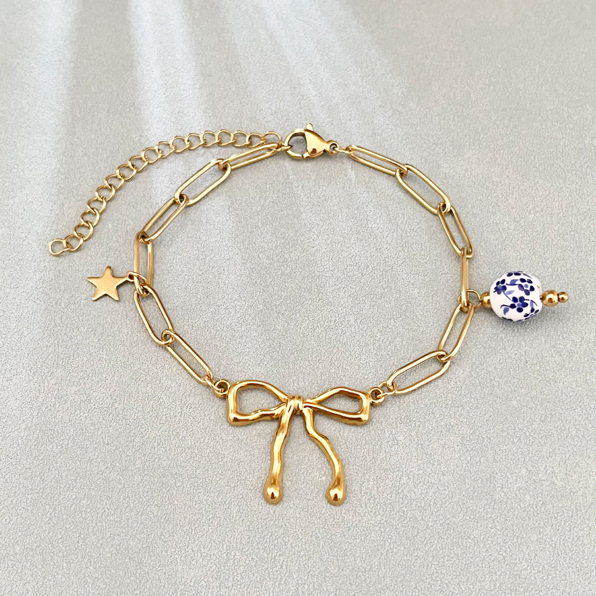 Wholesale heart bow bracelet