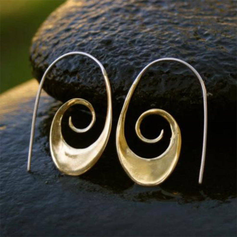 Wholesale geometric spiral ear ring fashion golden silver alloy exaggerated earrings