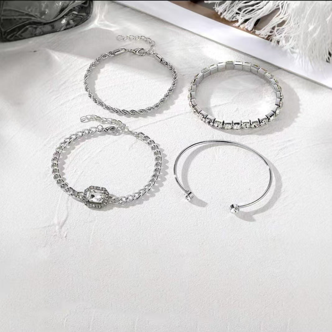 Wholesale Bohemian Hollow Heart Moon Geometric Alloy Bracelet 5-Piece Set Fashion Accessory Gift
