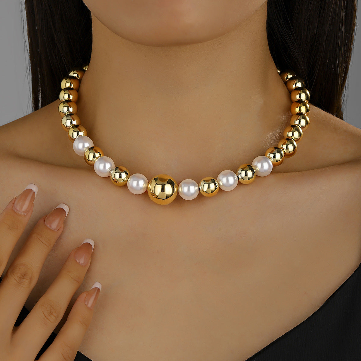 Wholesale Exaggerated Punk Style Round Imitation Pearl Choker Necklace Fashion Jewelry Accessory For Boutique Resale