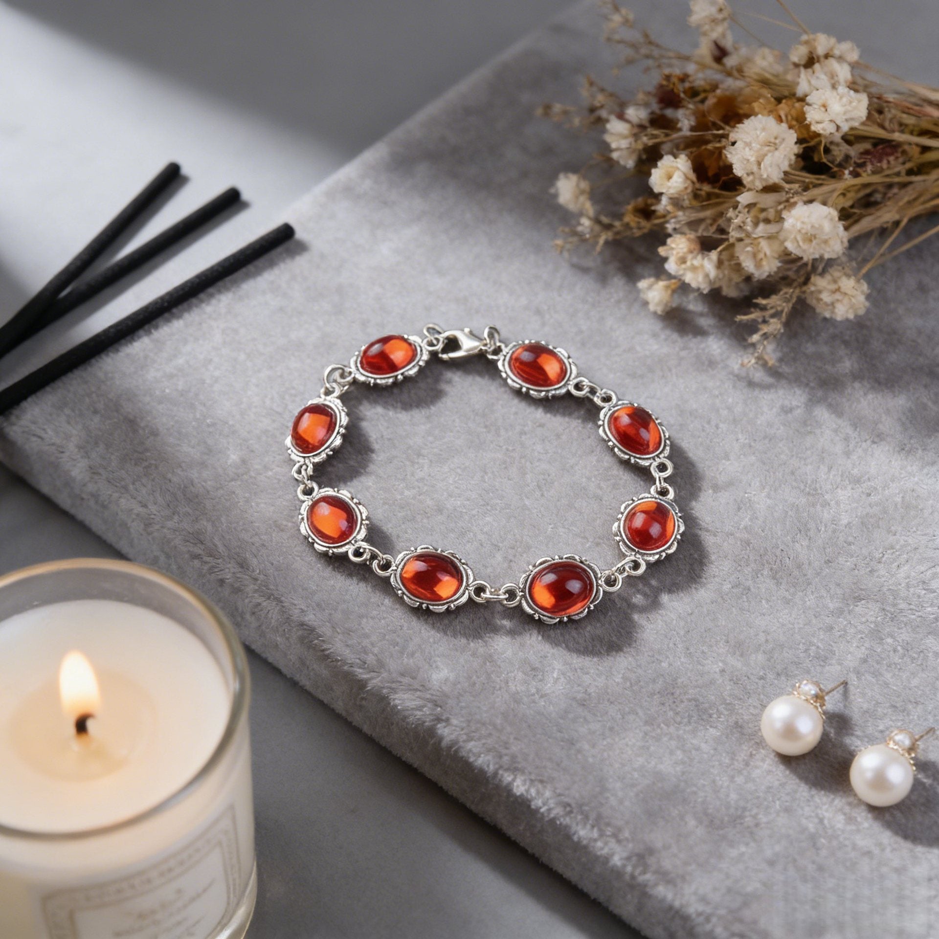 Wholesale Electroplated Zinc Alloy Ruby-Encrusted Punk Style Bracelet for Women Boutique Resale