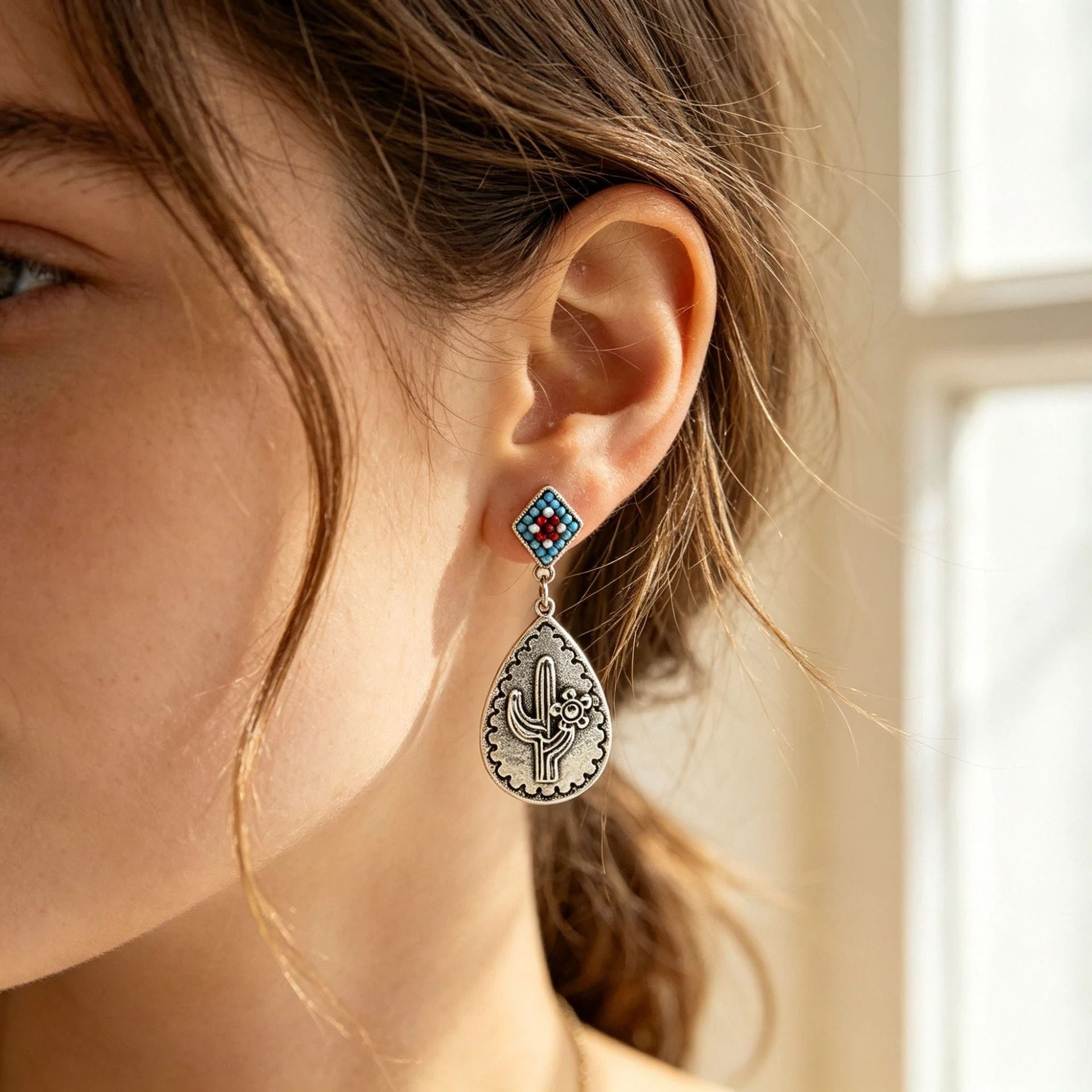 Wholesale Vintage Ethnic Cactus Drop Earrings For Women Turquoise Tone Distressed Alloy Fashion Accessory For Gift And Boutique Resale