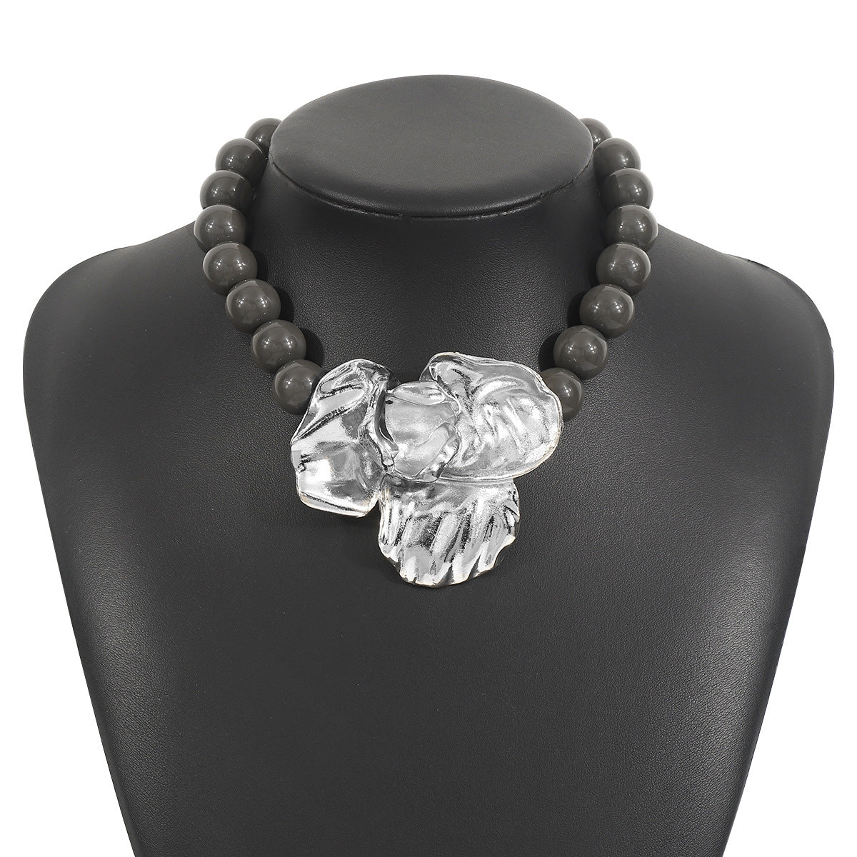 Wholesale Exaggerated Personality Flower Pendant Neck Chain Multicolor Beaded Necklace