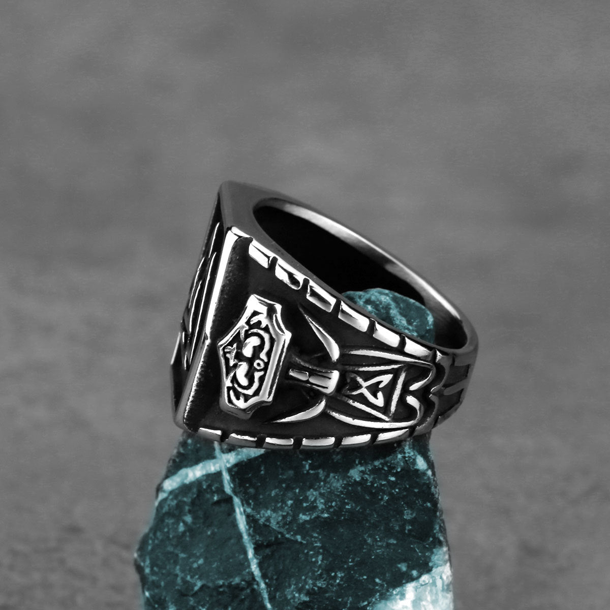 Wholesale  Titanium Steel Ring  Thor's Hammer Men's Fashion Retro Ring