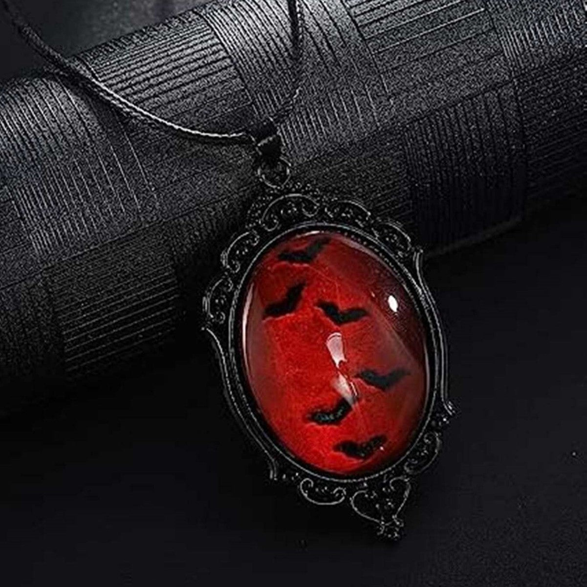 Wholesale Gothic Vampire Bat Pendant Necklace Black Glass Relief Trendy Jewelry Accessory