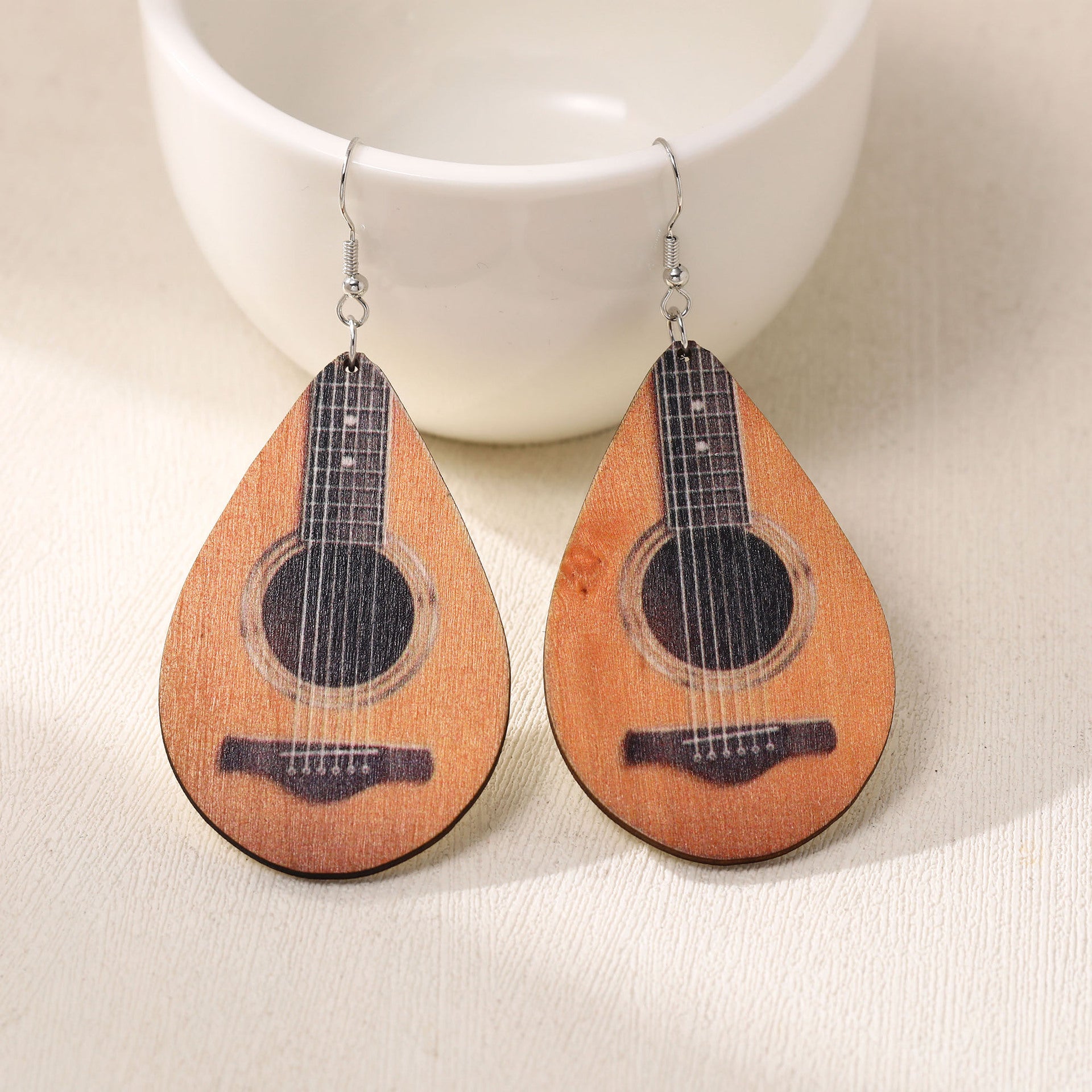 Wholesale wooden earrings  guitar high sense earrings