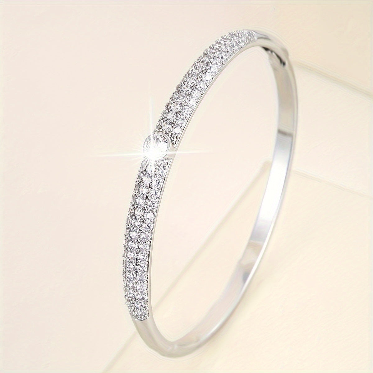 Wholesale Creative star exquisite bracelet