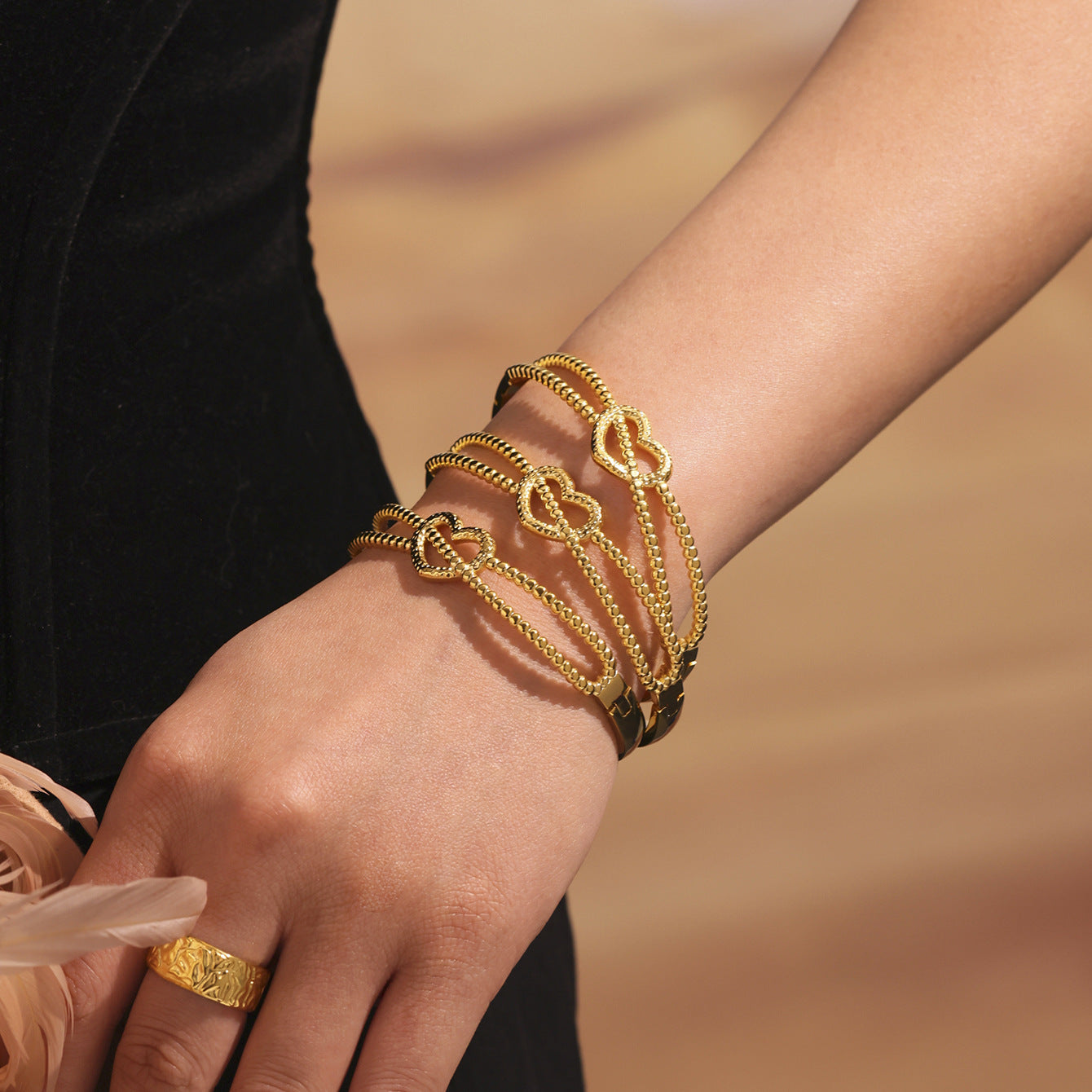 Wholesale Stainless Steel  Personality Double Line Hollow Love Snap Bracelet