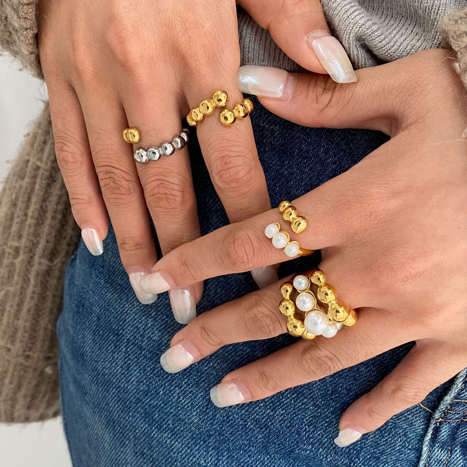 Wholesale stainless steel earrings  light luxury high-end color matching earrings