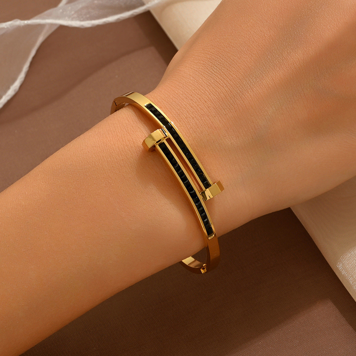 Wholesale Titanium Steel Electroplated Four-Leaf Clover Starry Sky Bracelet Gift Fashion Accessory