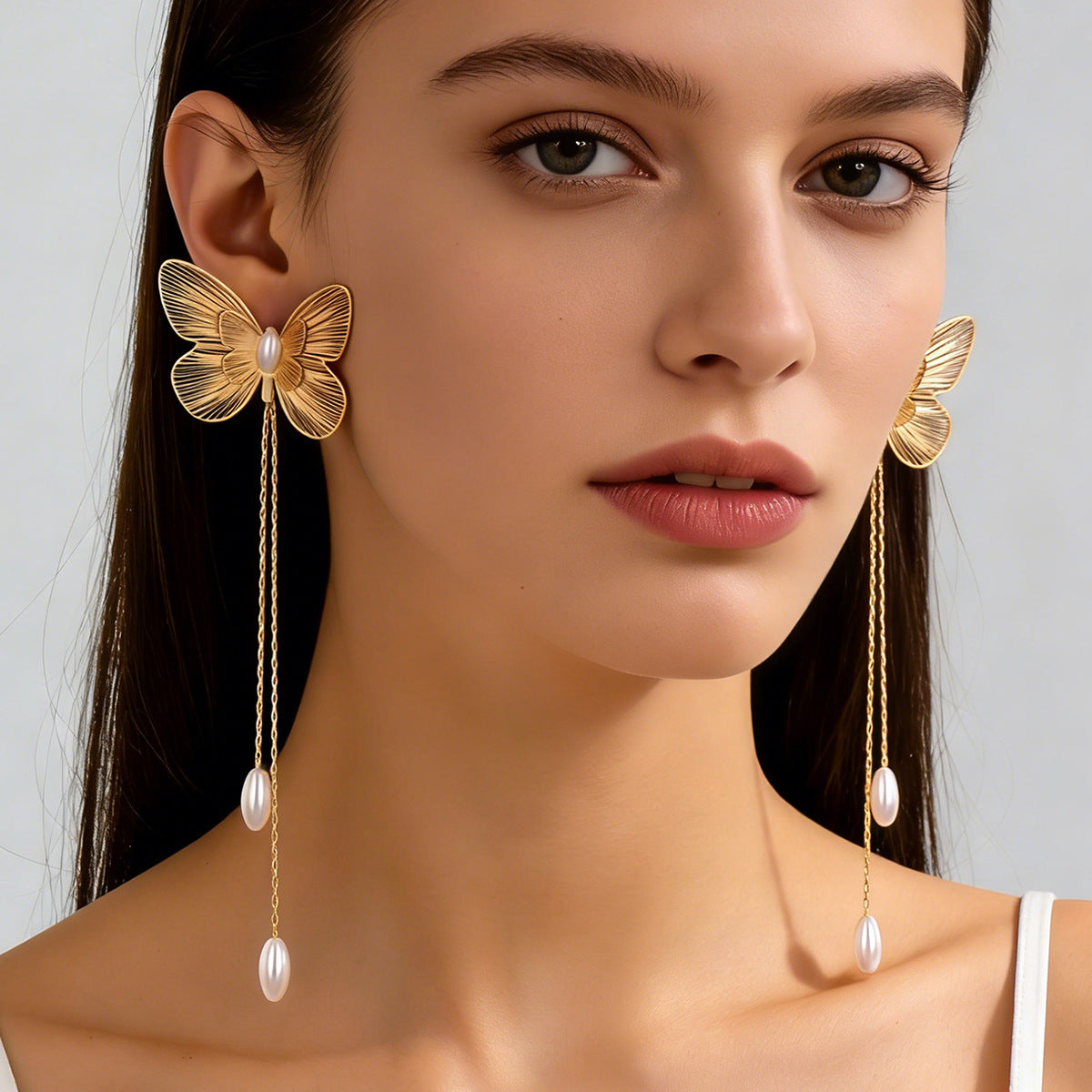 Wholesale French Butterfly Tassel Pearl Earrings Gold Tone Hollow Design Women S Fashion Jewelry Accessory