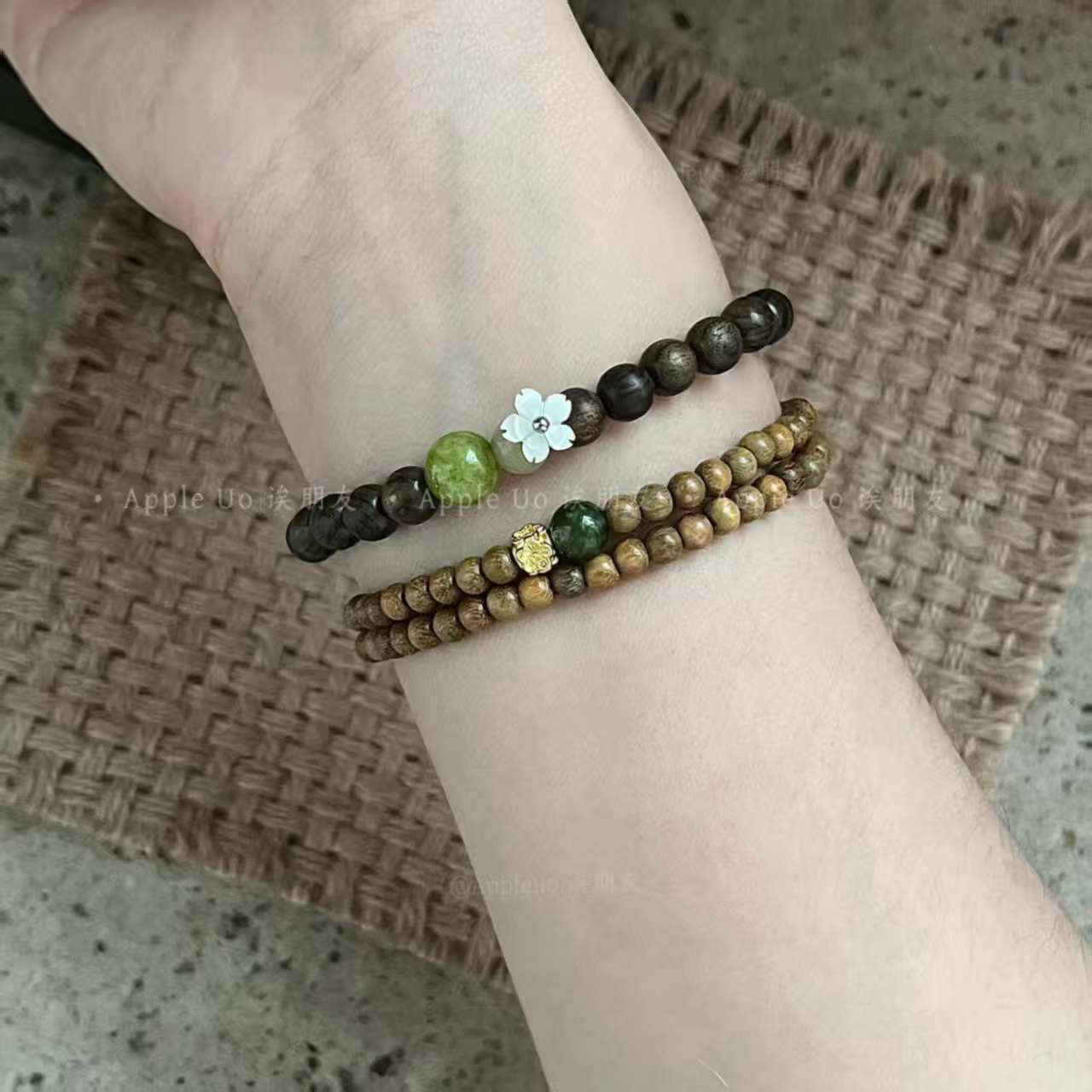 Wholesale Trendy Chinese Style Sandalwood Bead Bracelet Unisex Everyday Jewelry Accessory For Gift And Resale