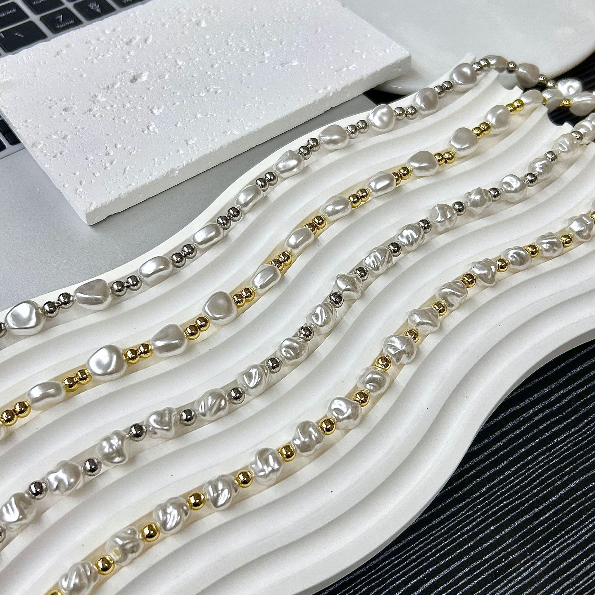 Wholesale Pearl  Light Luxury Copper Beads Irregular Pearl Necklace