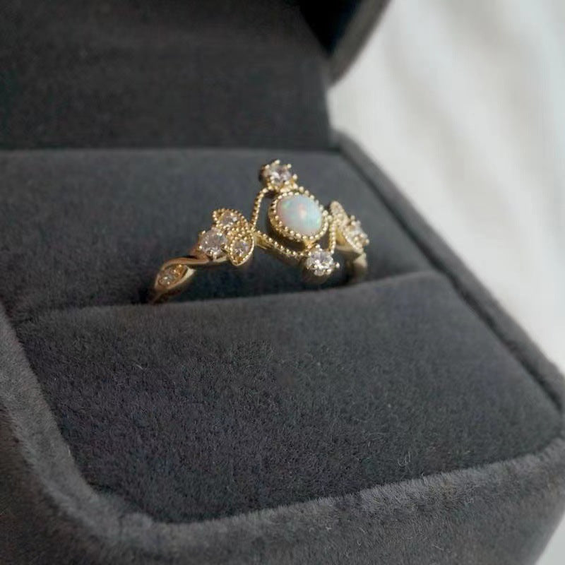 Wholesale Ancient gold inlaid natural opal stone diamond ring