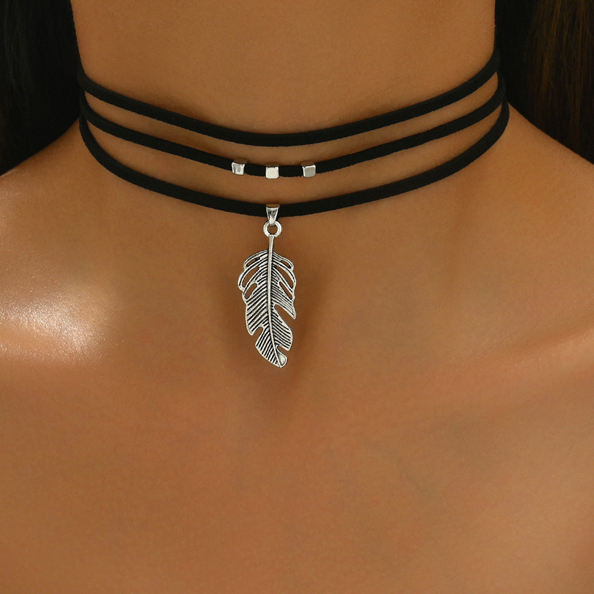 Wholesale  Gothic Style Leaf Pendant Multi-layer Necklace