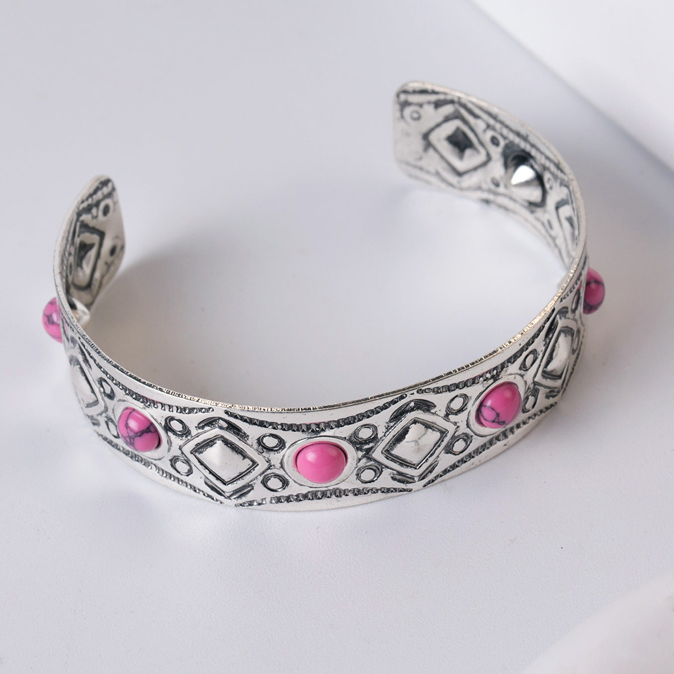 Wholesale Silver Tone Turquoise Inlay Vintage Open Adjustable Bracelet Women Fashion Jewelry Accessory