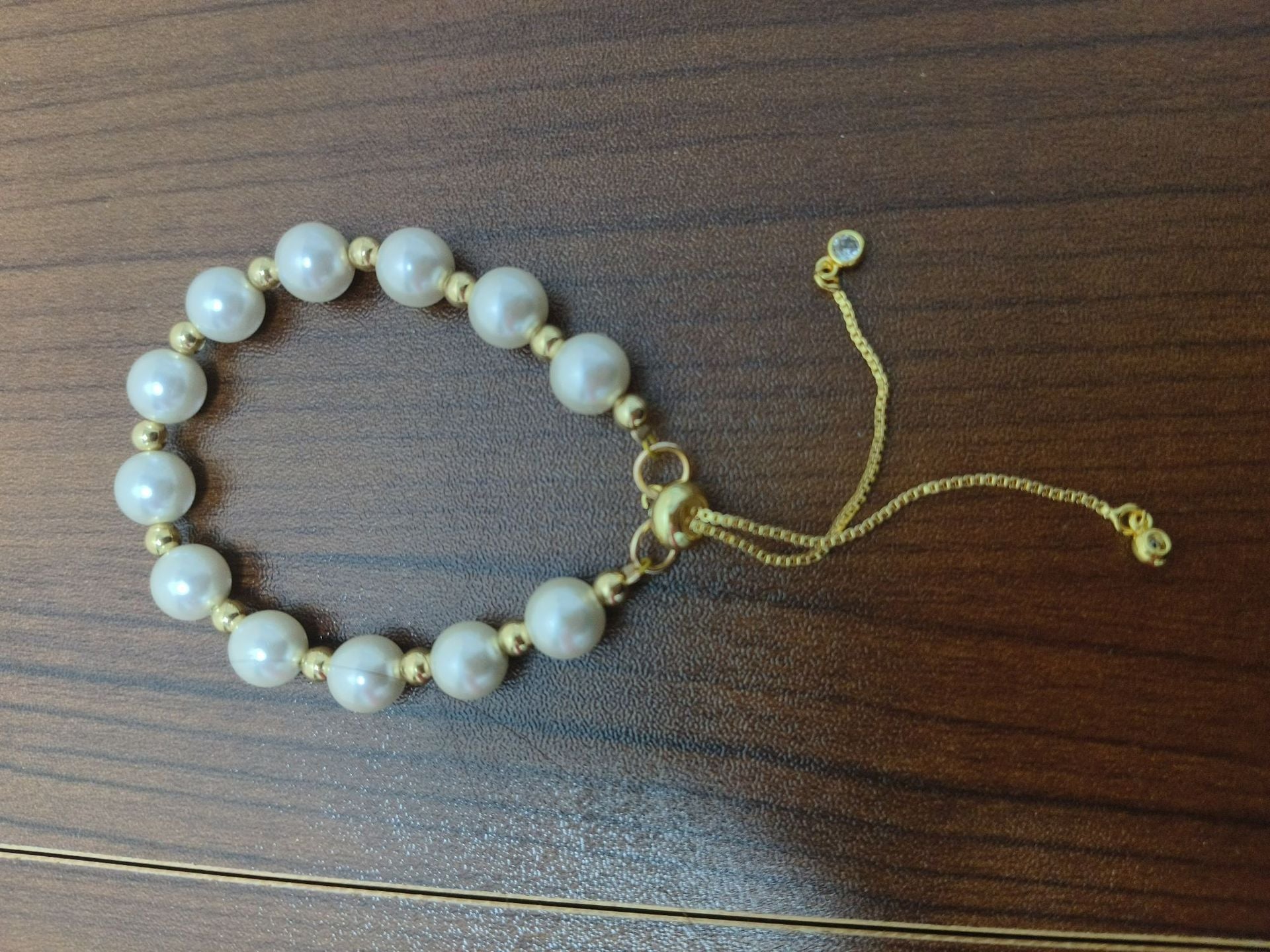 Wholesale Diamond Circle White Pearl Women Bracelet