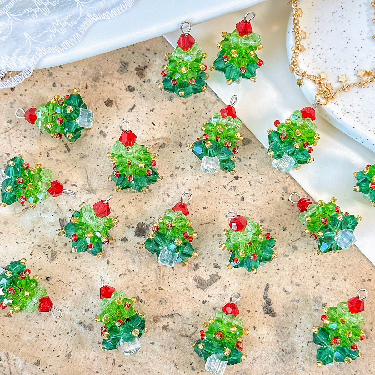 Wholesale Winter Christmas Tree Stained Glass Pendant