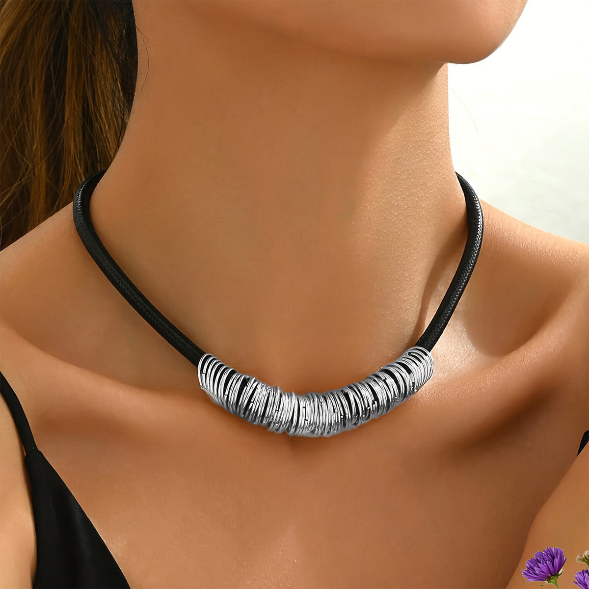 Wholesale Retro exaggerated multi-circle geometric leather rope necklace