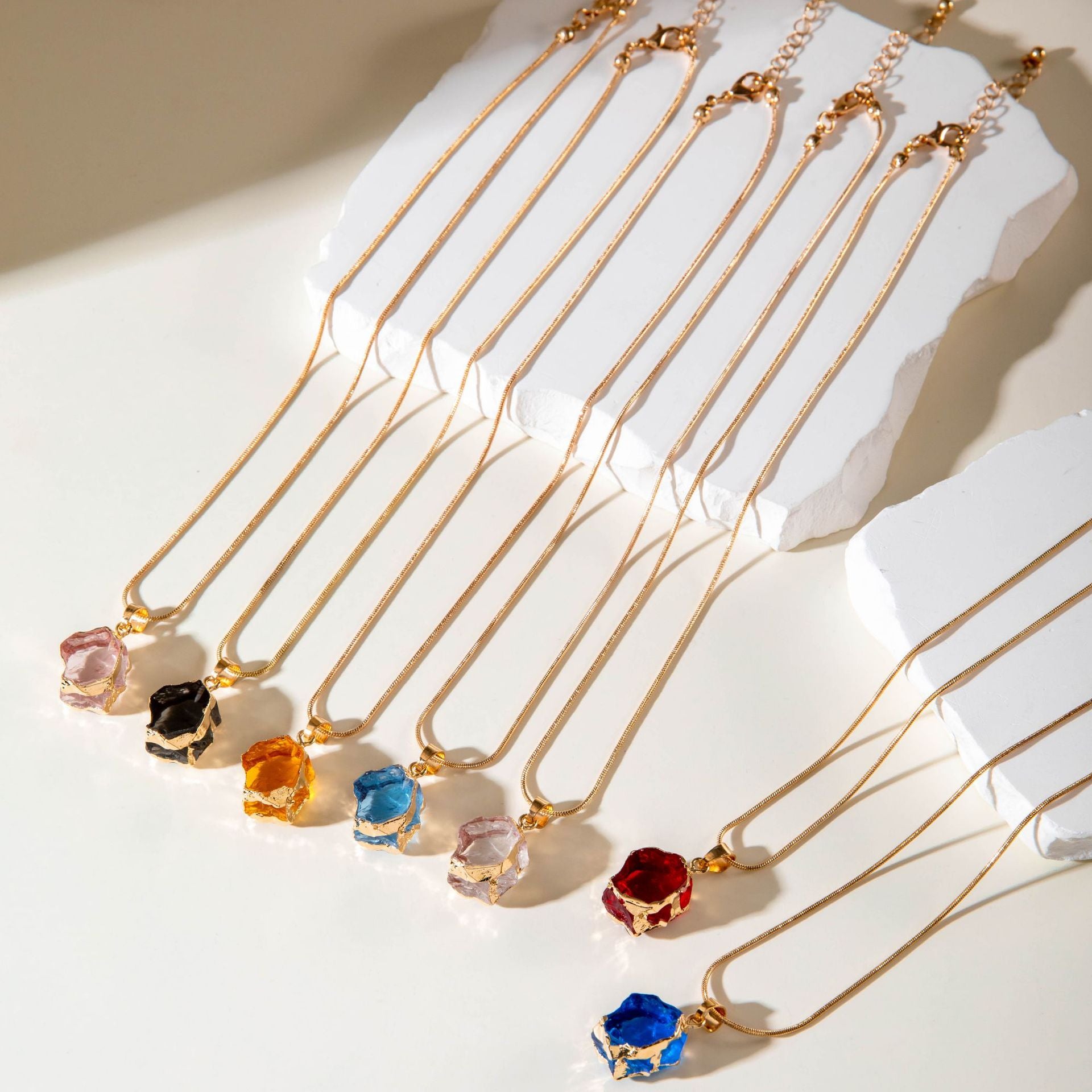 Wholesale Versatile Colorful Crystal Stone Pendant Necklace