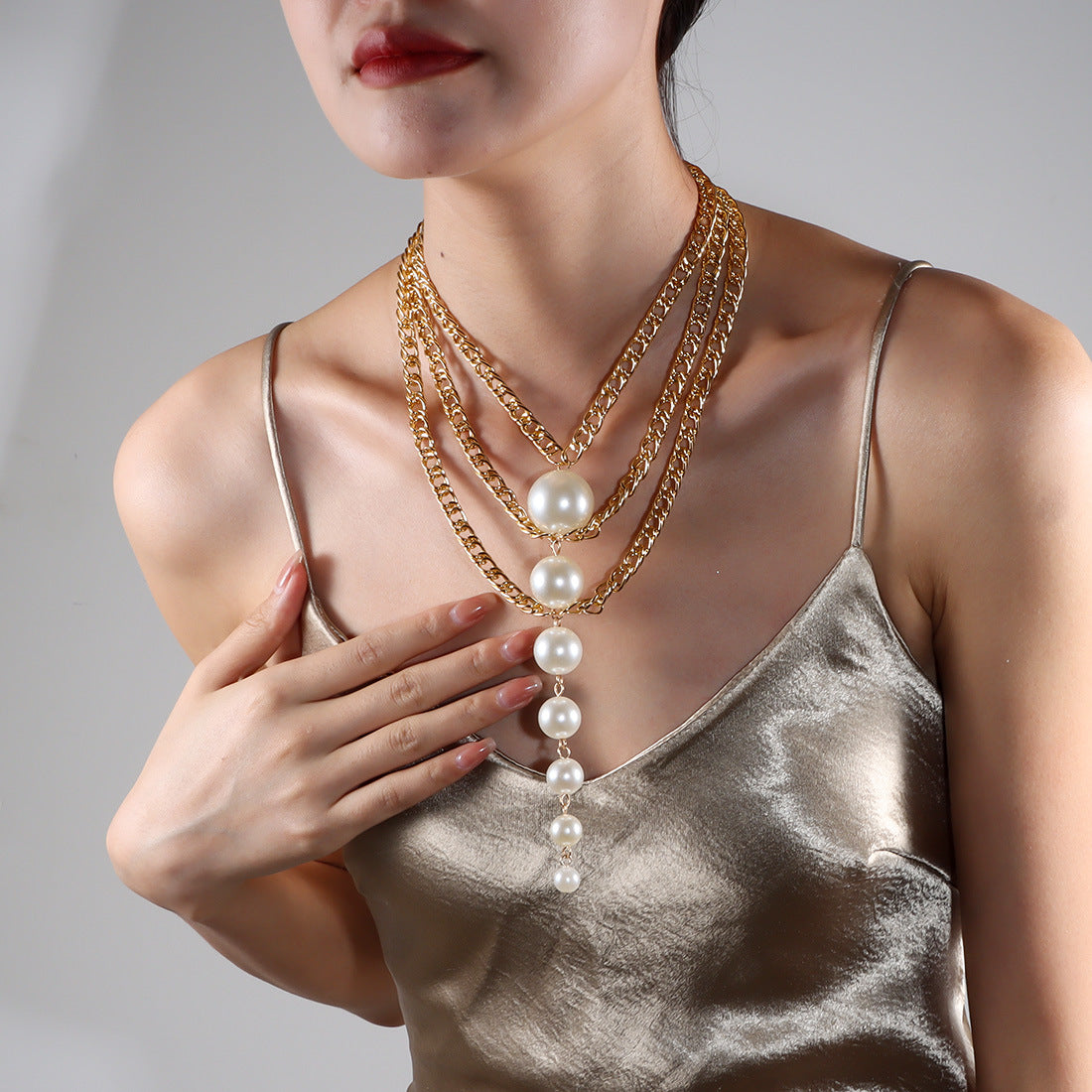 Wholesale Modern Imitation Pearl Snake Chain Necklace,  Gold Plated Geometric Pendant,  Fashion Accessory for Resale