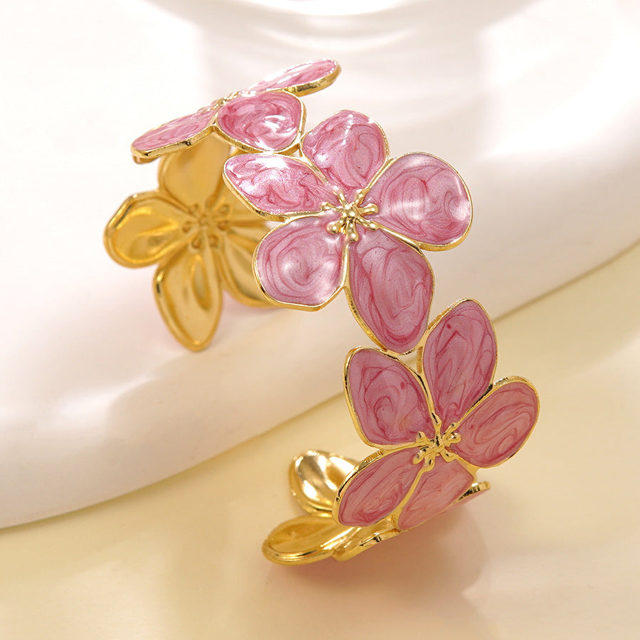 Wholesale Dripping Oil Flower Stainless Steel C-Shape Open Bracelet Fashion Jewelry Accessory